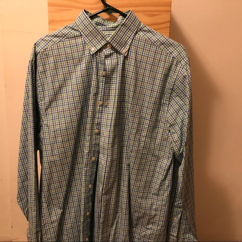 Vineyard Vines plaid long sleeve button up
